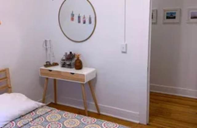 551 West Wellington Avenue Gallery 3
