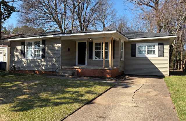 Remodeled 3BR/1BA in Broadmoor photos photos