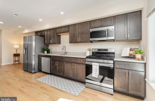 927 E CHASE STREET photos photos
