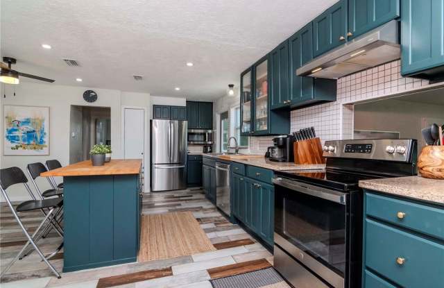 1528 W RIVER SHORE WAY Gallery 4