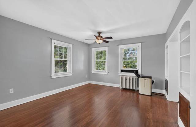 318 61st St - 318 Gallery 4