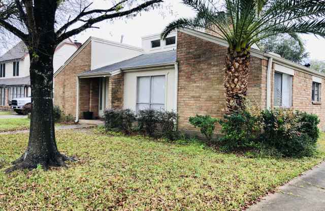 10323 Rocky Hollow Road Gallery 4