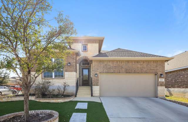 4-Bedroom Home Near SeaWorld  Alamo Ranch | Easy Access to 1604, 151  Lackland AFB | photos photos