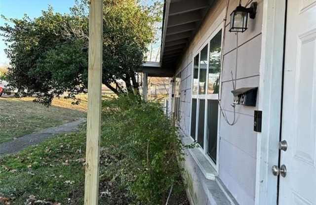 60 Pershing Drive photos photos