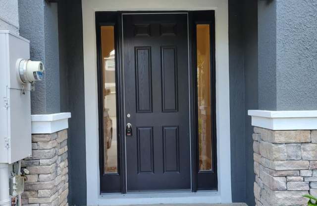 8640 Stargazer St. Gallery 3