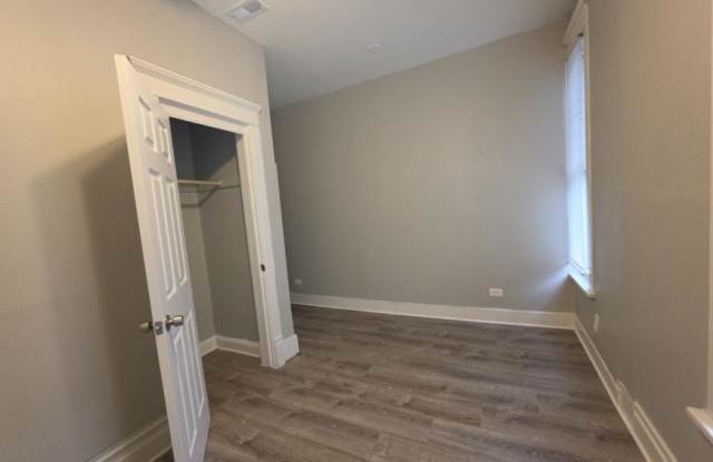 7028 South Rhodes Gallery 3