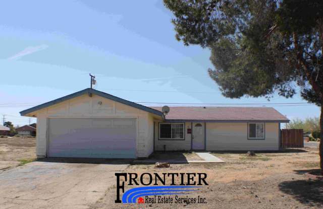 Recently Renovated 3-Bedroom Home with RV Access, Spacious Backyard  Modern Upgrades in California City! - 8900 Fuchsia Avenue, California City, CA 93505