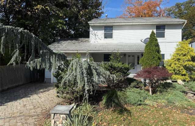 39 Royce Avenue - 39 Royce Avenue, Middletown, NY 10940