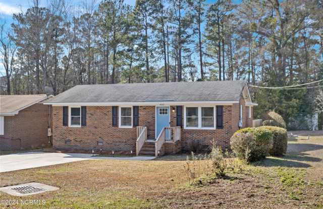 Spacious 3BR Home – Centrally Located | Students Welcome! photos photos