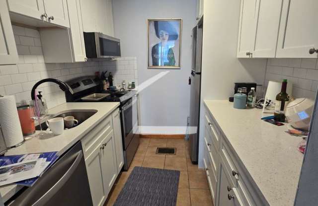 September Stunning 2bed in Allston! Central A/C! ~B line photos photos