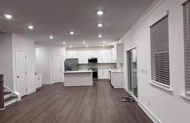2780 Westgate Park Drive Gallery 2