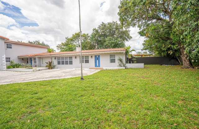 5613 Pierce St photos photos