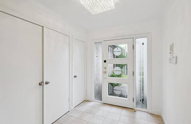 7102 Winding Creek Road Gallery 3