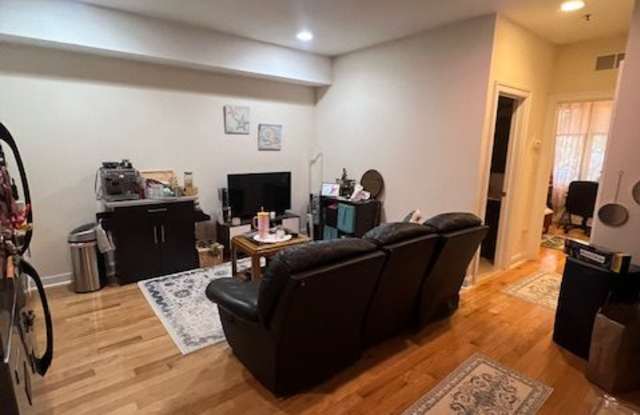 923 N. 19th St. - 3R photos photos