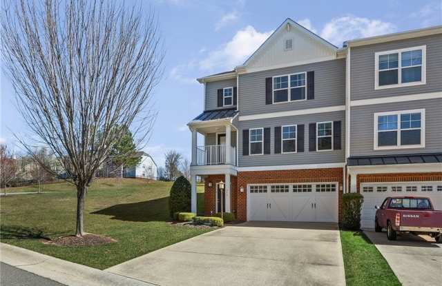 570 Abbey Village Circle - 1 photos photos