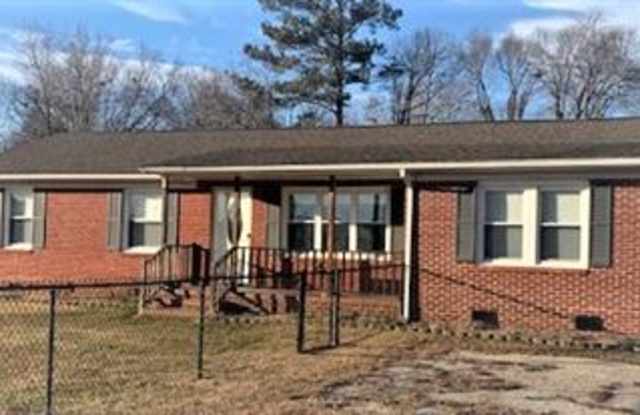 55 Maple Tree Lane Gallery 2