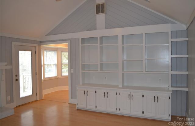 6609 Porterfield Road Gallery 3