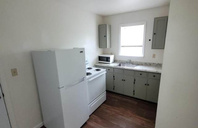 703 S. WASHINGTON ST photos photos
