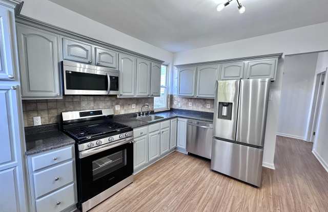 809 PALISADE AVE - 809 Palisade Avenue, Union City, NJ 07087 809 PALISADE AVE - 809 Palisade Avenue, Union City, NJ 07087