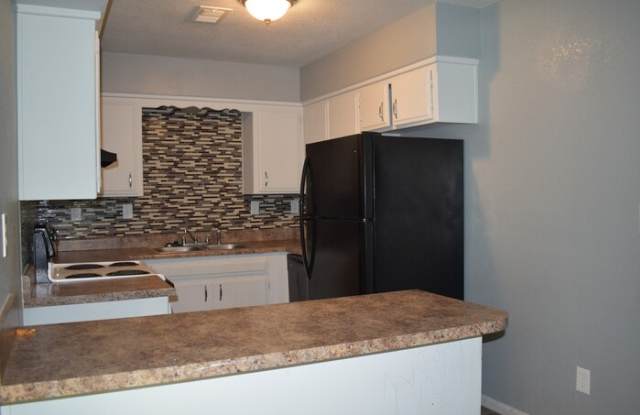 3177 Northwest Mill Drive Gallery 3