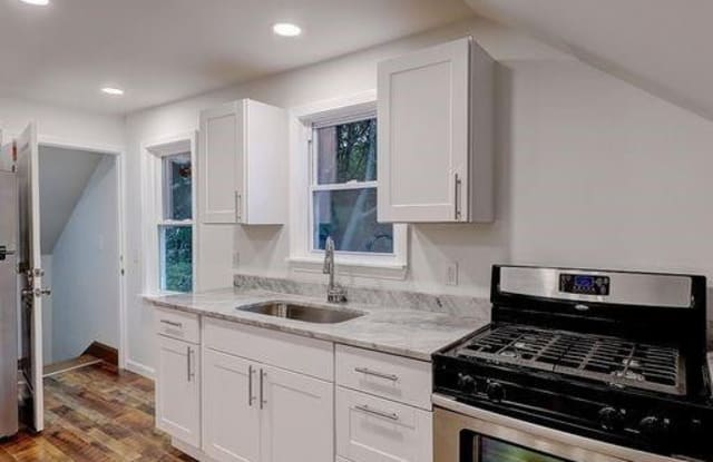 79 Wendell Street - 79 Wendell Street, Providence, RI 02909