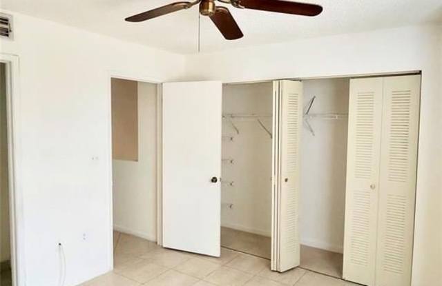 3820 NW 90th Ave photos photos