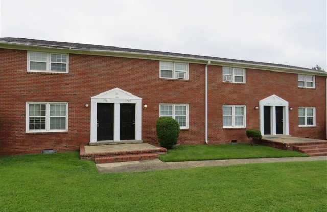 1903 King George Drive - 1903 King George Drive, Fayetteville, NC 28303