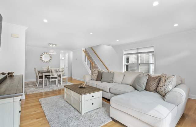 28 Rock Spring Road unit: B2 photos photos