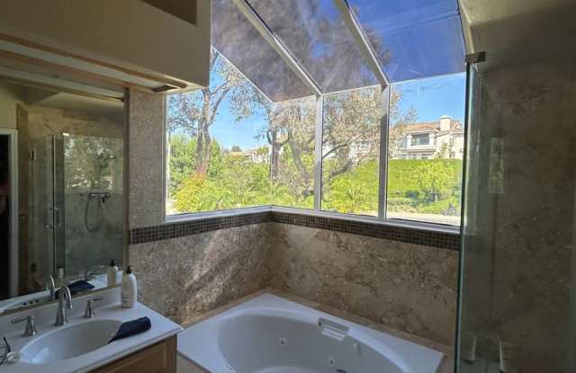 1046 Mountcrest Ct, Anaheim, CA 92808 photos photos