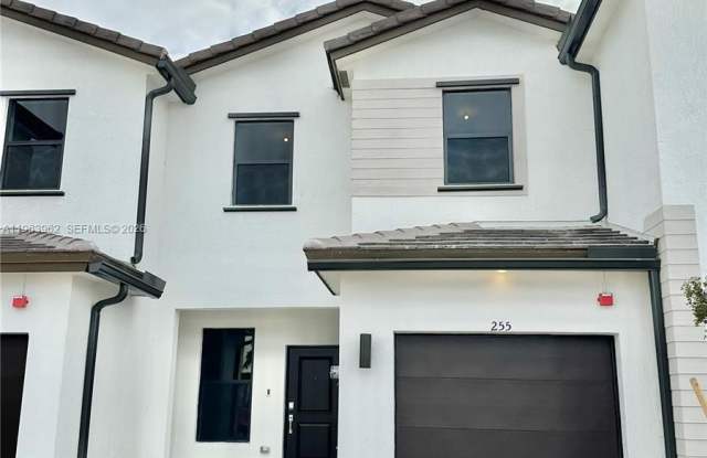 255 SW 159th Pl photos photos