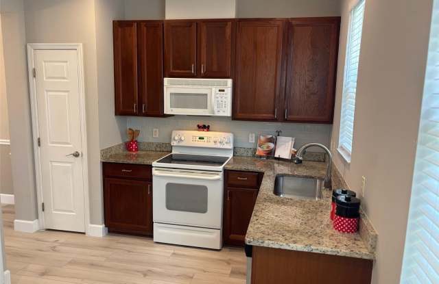 12508 LANGSTAFF DRIVE Gallery 4