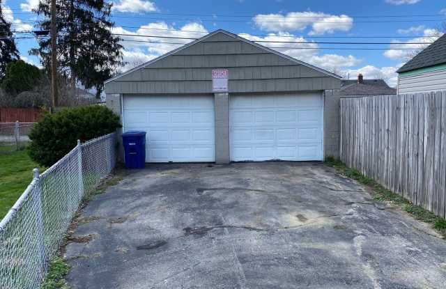 797 South Burgess Avenue Gallery 2