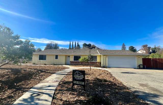 New to the Rental Market 3 Bedroom 2 Bathroom Single Family Home Available 11/05/2026 Gallery 1