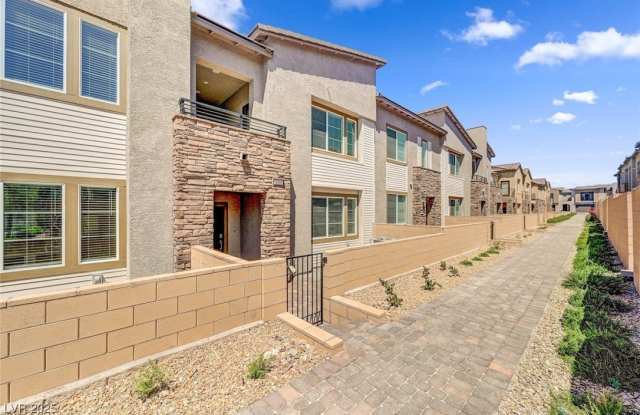 3303 Viola Hills Avenue photos photos