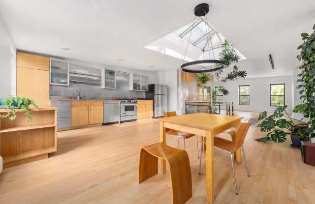 474 Sackett Street photos photos
