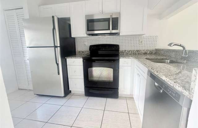 11650 NW 23rd Ct photos photos