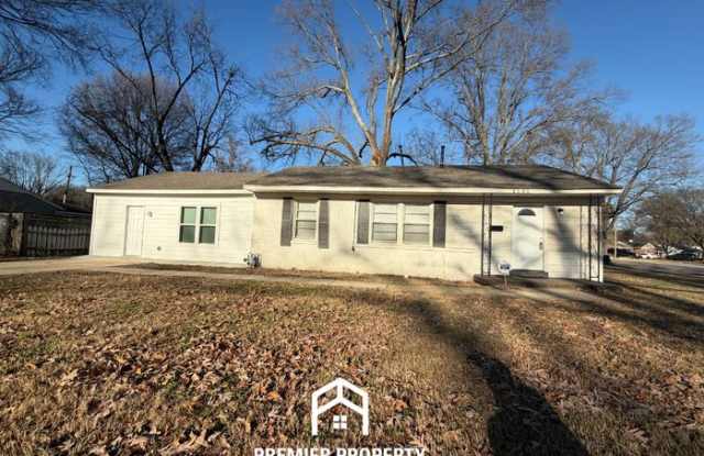 4580 Verne Road photos photos