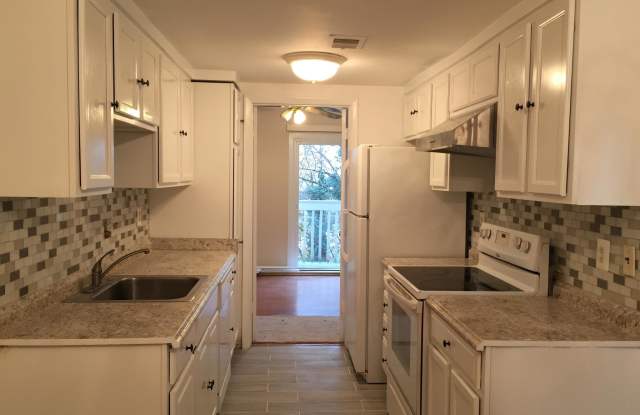 12879 CARA DRIVE Gallery 4
