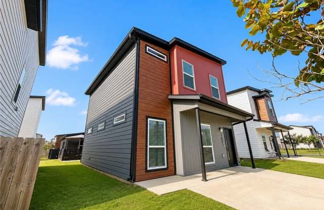 1031 Boardwalk Avenue Gallery 3
