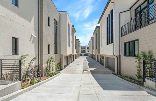 501 N Santa Anita Avenue - 501 Santa Anita Avenue, Arcadia, CA 91007
