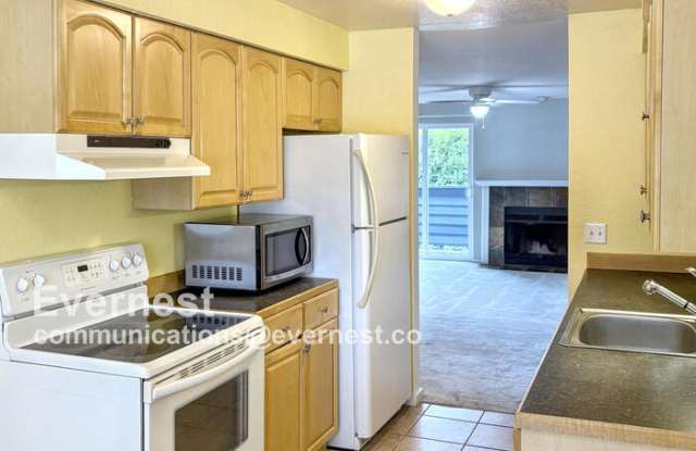 332 Healy Avenue South photos photos