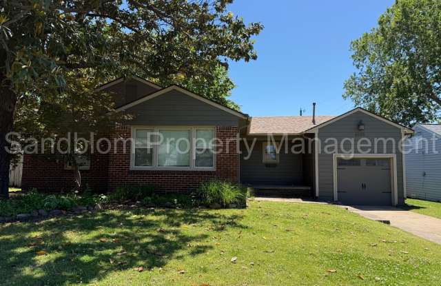 For Lease | Midtown Tulsa | Available Now! - 4232 East 24th Place, Tulsa, OK 74114