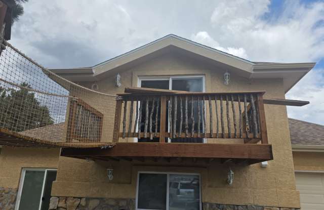 2465 Tenderfoot Dr. - Cottage Gallery 1