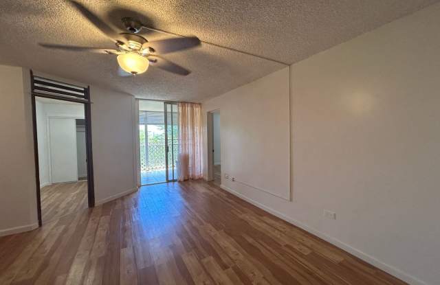 Convenient Location photos photos