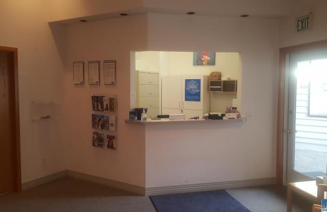 675 N Fifth Ave. Ste. 2B Gallery 4