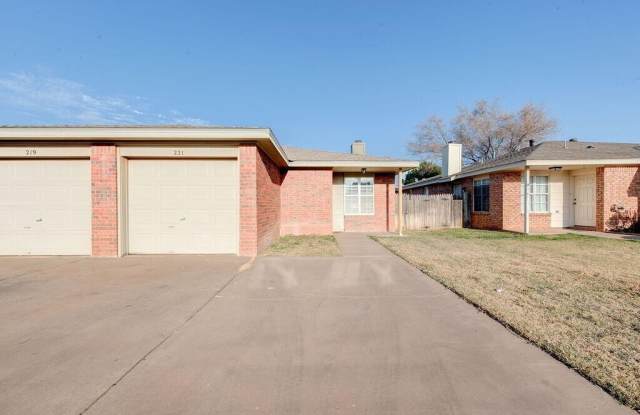 221 Grover Avenue photos photos
