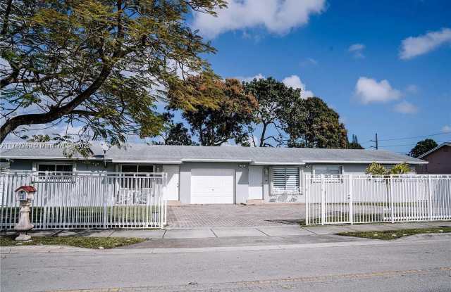 1111 Southwest 76th Avenue - 1111 Southwest 76th Avenue, Coral Terrace, FL 33144