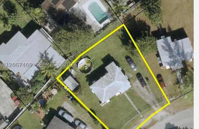 12330 NW 17th Ct photos photos