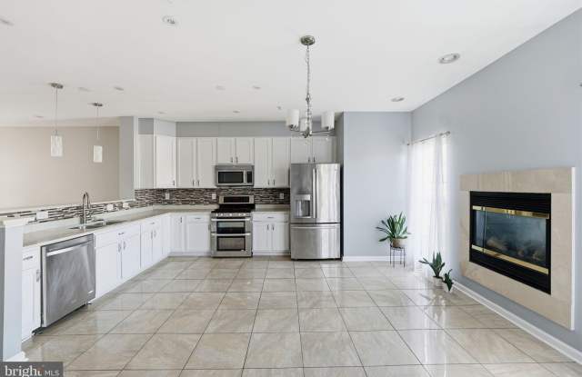 554 ELLISON Court photos photos