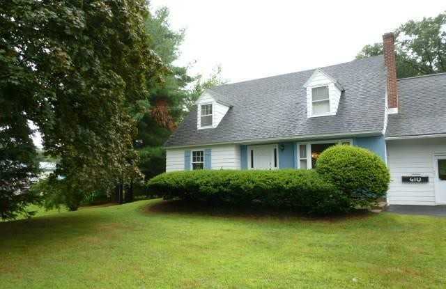610 Saratoga Road - 610 Saratoga Road, East Glenville, NY 12302
